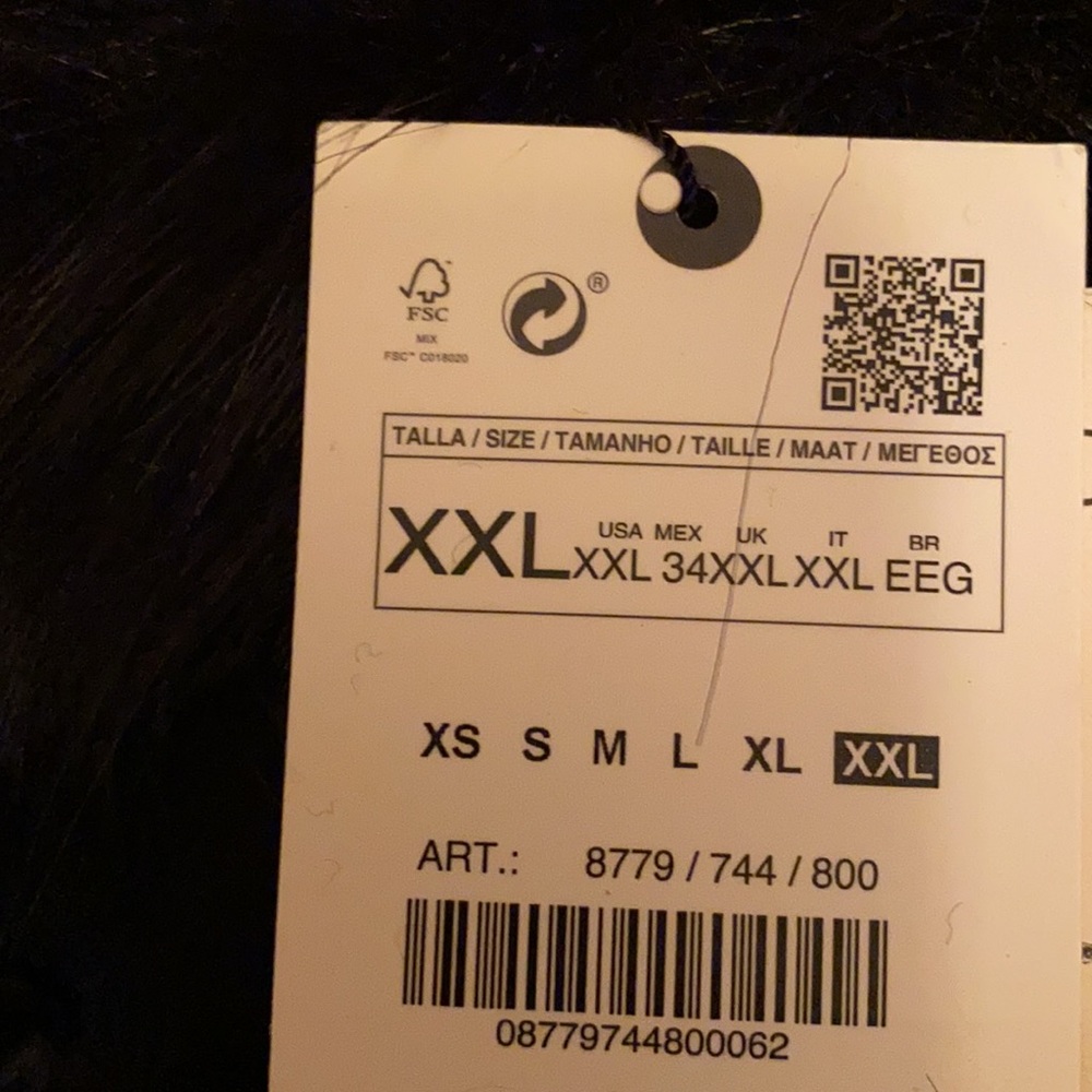 Zara Black Coat with Faux Fur Collar - Picture 6 of 11